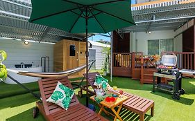 新規オープン サウナ Bbq ジャグジー付き 最大9名 無料駐車場4台 ビーチまで車で5分 Sky House